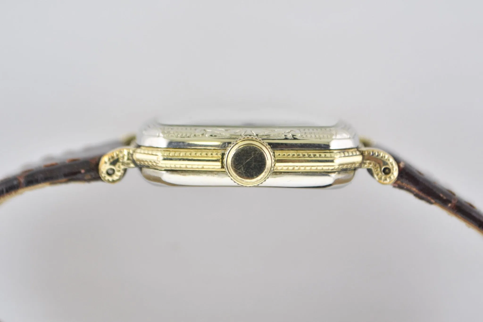 1930s Elgin Vintage Art-Deco Men's Wristwatch in Two Tone - $4K VALUE