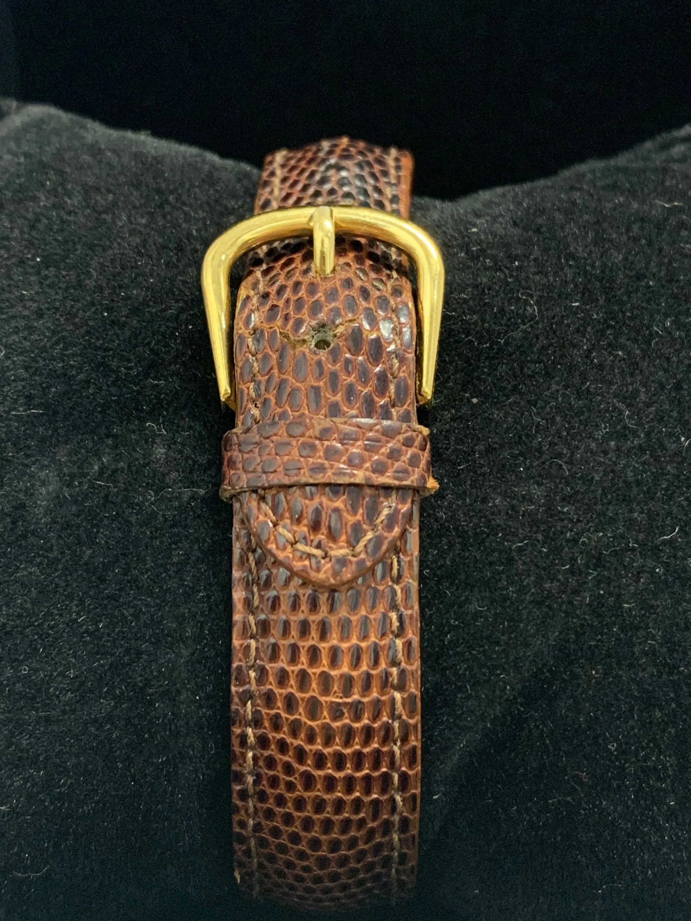 BENRUS Incredible Vintage C. 1940s Curvex Watch - $7K APR Value w/ CoA! ✓