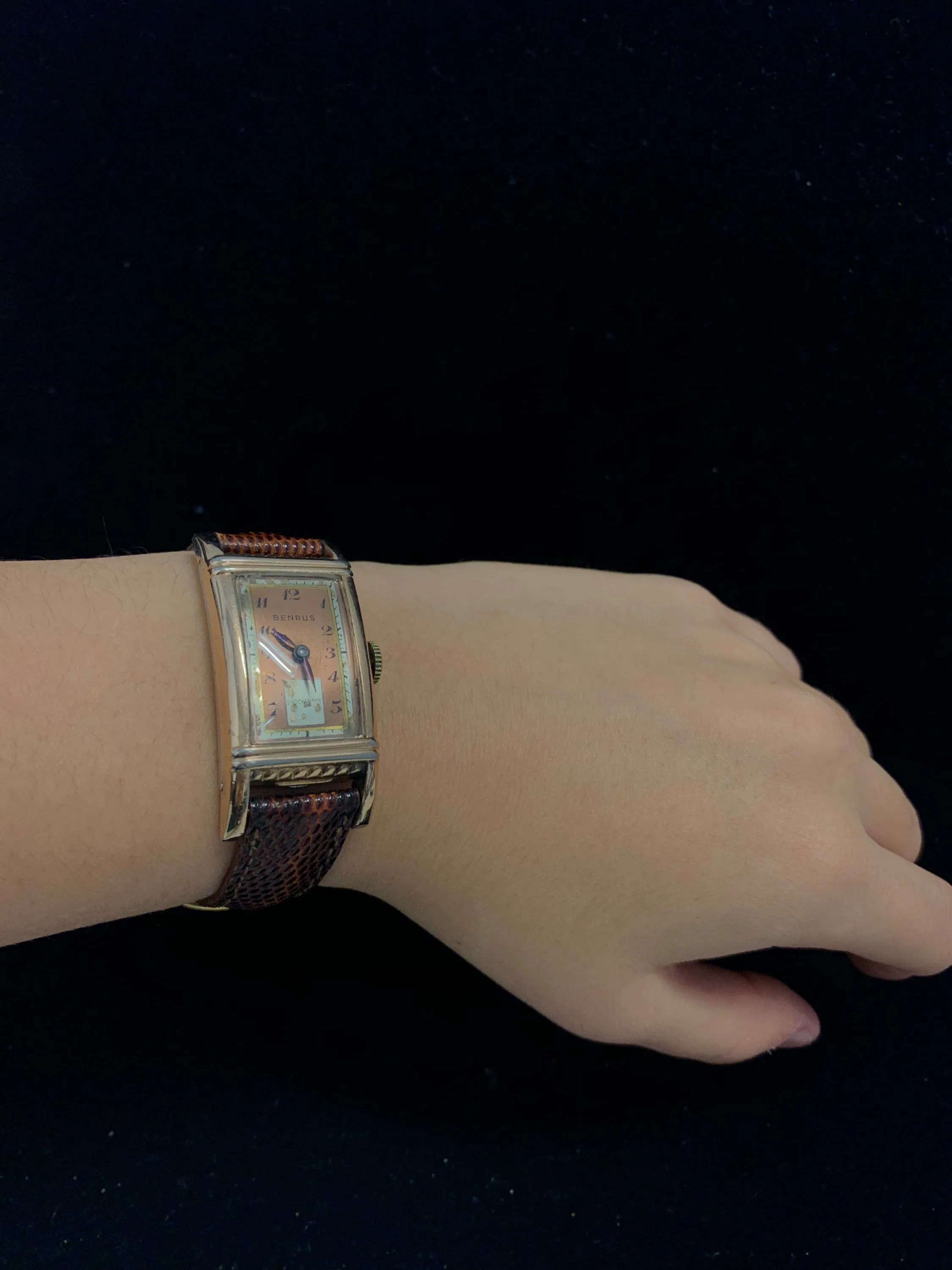 BENRUS Incredible Vintage C. 1940s Curvex Watch - $7K APR Value w/ CoA! ✓