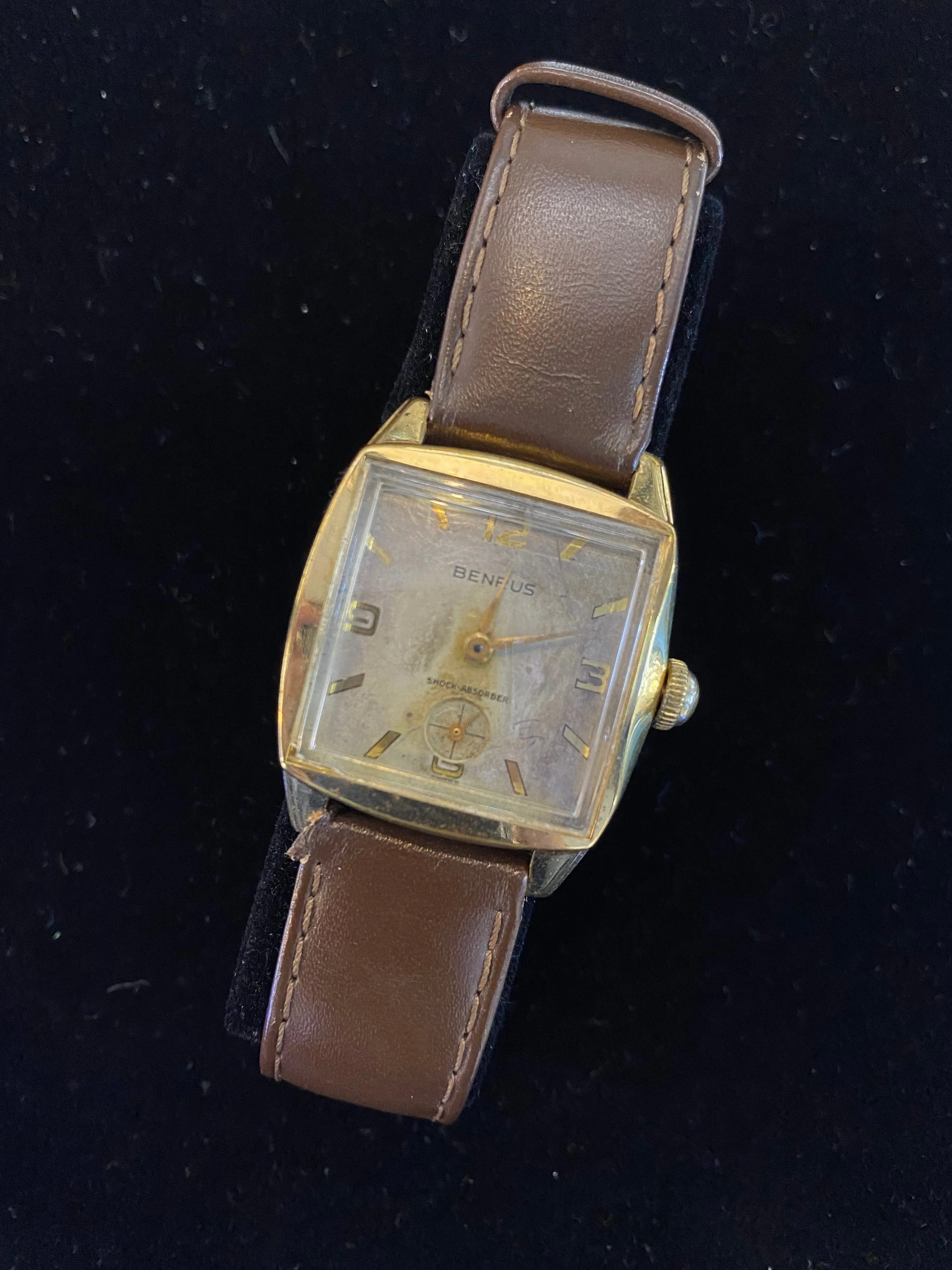 BENRUS VINTAGE ART DECO INSPIRED MEN’S WATCH! CIRCA 1940S/50S!  –$4K APR w/CoA!|
