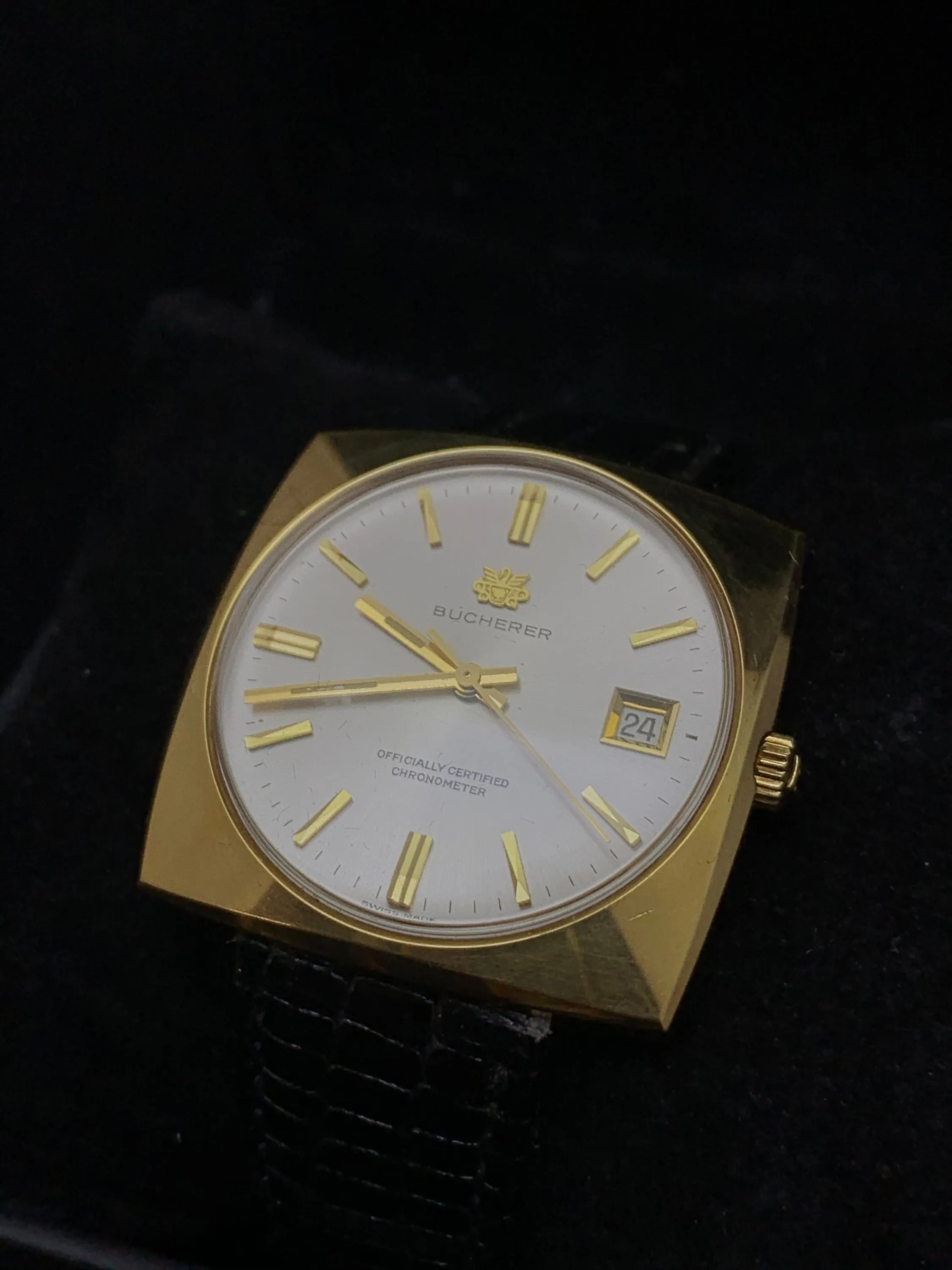 BUCHERER Officially Certified 18K Yellow Gold Chronometer w/ Date Feature - $7K APR Value w/ CoA! ✓